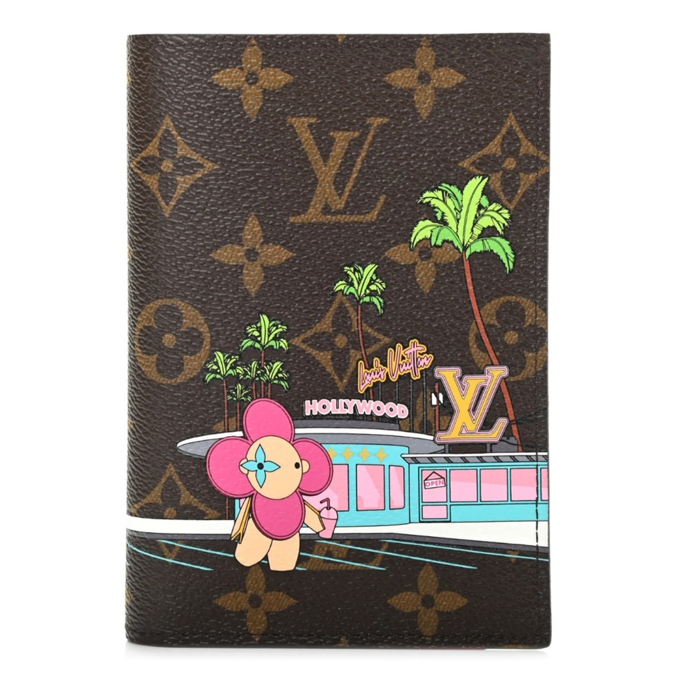 Louis Vuitton Black Monogram Passport Cover Christmas Animation 2021 - Picture 10 of 15